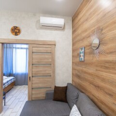 Апартаменты More Apartments na Avtomobilnom 58A (2) Красная Поляна комната для гостей