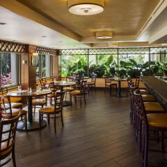 DoubleTree by Hilton Hotel Alana - Waikiki Beach питание