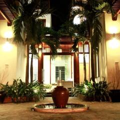 Red Coral Hotel Hoi An фото 2