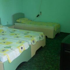 Отель Villa Mari Guest Rooms сейф в номере