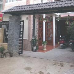 Hoang Trang Hostel Далат парковка