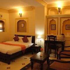 Отель WelcomHeritage Sirsi Haveli удобства в номере