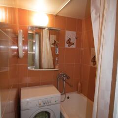 Апартаменты Flats of Moscow Apartment Domodedovskaya 33 ванная