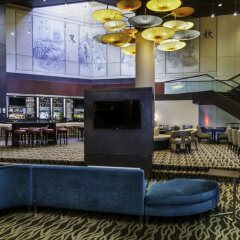 Отель Doubletree by Hilton Los Angeles Downtown США, Лос-Анджелес - 8 отзывов об отеле, цены и фото номеров - забронировать отель Doubletree by Hilton Los Angeles Downtown онлайн интерьер отеля фото 2