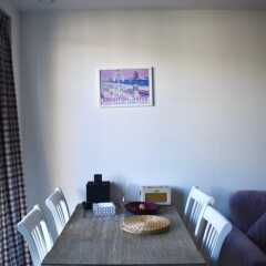 Апартаменты 1 Bedroom Apartment With Balcony in Central Brighton комната для гостей