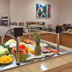 Отель Holiday Inn London - Stratford City питание фото 2