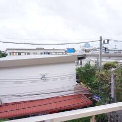 Отель Ananas Phuket Hostel Таиланд, Пхукет - отзывы, цены и фото номеров - забронировать отель Ananas Phuket Hostel онлайн балкон
