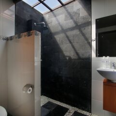 Отель Mangosteen Ubud by Premier Hospitality Asia ванная