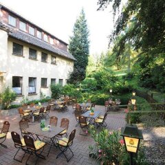 Hotel Zur Burg Sternberg Экстерталь питание