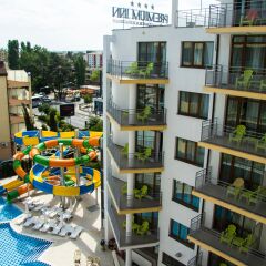 Отель Best Western PLUS Premium Inn бассейн