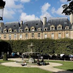 Отель Le Pavillon de la Reine Франция, Париж - отзывы, цены и фото номеров - забронировать отель Le Pavillon de la Reine онлайн