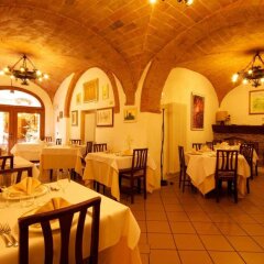 Отель Locanda Il Pino Италия, Сан-Джиминьяно - отзывы, цены и фото номеров - забронировать отель Locanda Il Pino онлайн питание фото 3