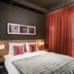 Adina Apartment Hotel Frankfurt Neue Oper комната для гостей фото 4