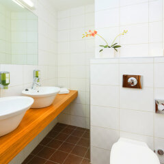 Hotel Bern by TallinnHotels ванная
