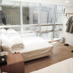 Отель K-Grand Hostel Myeongdong Южная Корея, Сеул - отзывы, цены и фото номеров - забронировать отель K-Grand Hostel Myeongdong онлайн комната для гостей