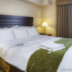 Отель Radisson Suites Hotel Toronto Airport Канада, Торонто - отзывы, цены и фото номеров - забронировать отель Radisson Suites Hotel Toronto Airport онлайн комната для гостей