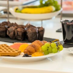 Отель Hampton By Hilton Gdansk Airport Польша, Гданьск - 1 отзыв об отеле, цены и фото номеров - забронировать отель Hampton By Hilton Gdansk Airport онлайн