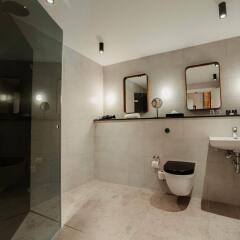 Отель Ascot Hotel Дания, Копенгаген - 1 отзыв об отеле, цены и фото номеров - забронировать отель Ascot Hotel онлайн ванная фото 2