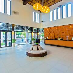 Отель Hoi An Beach Resort интерьер отеля