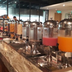 Отель Federal Hotel Kuala Lumpur Малайзия, Куала-Лумпур - отзывы, цены и фото номеров - забронировать отель Federal Hotel Kuala Lumpur онлайн гостиничный бар