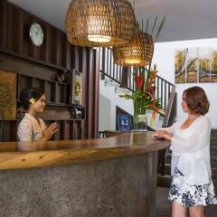Отель Suris Boutique интерьер отеля