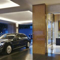 Апартаменты Sathorn Vista - Marriott Executive Apartments Бангкок парковка