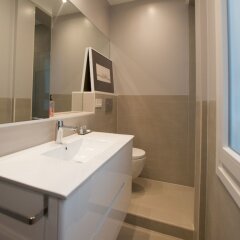Отель Playa Concha - Iberorent Apartments Испания, Сан-Себастьян - отзывы, цены и фото номеров - забронировать отель Playa Concha - Iberorent Apartments онлайн ванная