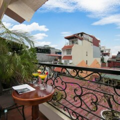 Отель Tu Linh Palace Hotel 2 Вьетнам, Ханой - отзывы, цены и фото номеров - забронировать отель Tu Linh Palace Hotel 2 онлайн балкон