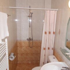 Отель Guest House Diel Велико Тырново ванная
