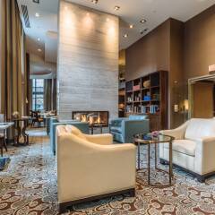 Отель L'Hermitage Hotel Канада, Ванкувер - отзывы, цены и фото номеров - забронировать отель L'Hermitage Hotel онлайн гостиничный бар