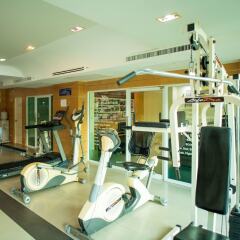 Отель Mandawee Resort & Spa фитнесс-зал фото 3