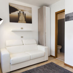 Апартаменты Cadorna Center Studio- Flats Collection комната для гостей фото 3