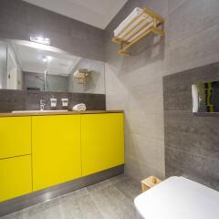 Отель Silesia Apartments Польша, Катовице - отзывы, цены и фото номеров - забронировать отель Silesia Apartments онлайн ванная