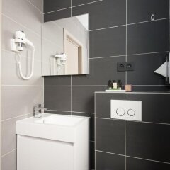 Отель RealtyCare Flats Grand Place Бельгия, Брюссель - отзывы, цены и фото номеров - забронировать отель RealtyCare Flats Grand Place онлайн ванная фото 2