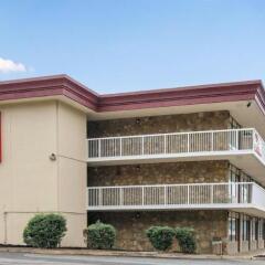 Отель Days Inn by Wyndham Charlottesville/University Area США, Шарлотсвилл - отзывы, цены и фото номеров - забронировать отель Days Inn by Wyndham Charlottesville/University Area онлайн развлечения