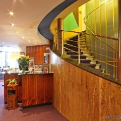 Отель Bernina Geneva Швейцария, Женева - 2 отзыва об отеле, цены и фото номеров - забронировать отель Bernina Geneva онлайн интерьер отеля
