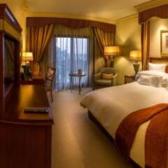 Отель Peermont D'oreale Grande at Emperors Palace 5* Стандартный номер с различными типами кроватей фото 14