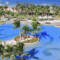 Отель Citadines Pearl Hoi An Диенбан бассейн фото 2