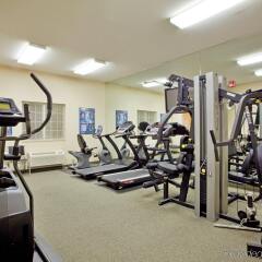 Отель Candlewood Suites Virginia Beach/Norfolk фитнесс-зал фото 3