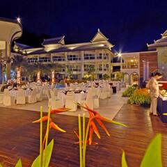 Отель Anyavee Tubkaek Beach Resort