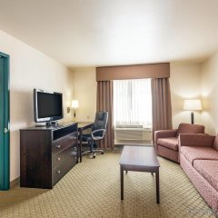 La Quinta Inn & Suites by Wyndham Spokane Valley in Spokane Valley, United States of America from 166$, photos, reviews - zenhotels.com guestroom photo 4