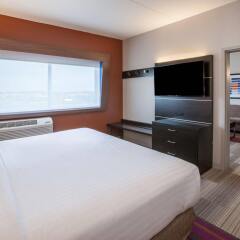 Отель Holiday Inn Express & Suites Indianapolis NE - Noblesville удобства в номере фото 2