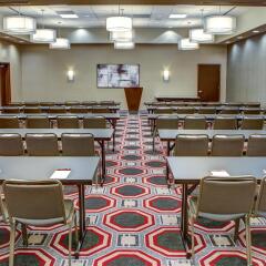 Cambria Hotel White Plains - Downtown фото 2