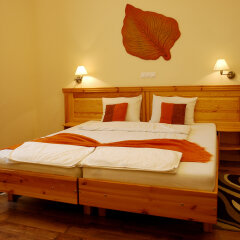 Hotel Manzard Panzio комната для гостей