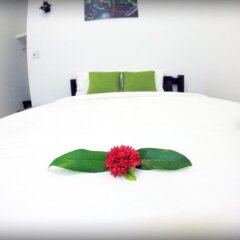 Отель friendlee house комната для гостей