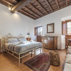 Отель Montecitorio & Pantheon Stylish Flat комната для гостей