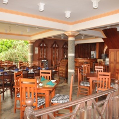 Warahena Beach Hotel питание