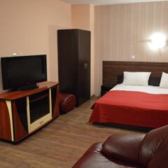 Отель Bon Bon Hotel Болгария, София - отзывы, цены и фото номеров - забронировать отель Bon Bon Hotel онлайн комната для гостей фото 4