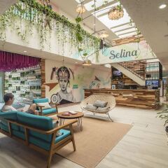 Отель Selina Cancun Downtown Мексика, Канкун - отзывы, цены и фото номеров - забронировать отель Selina Cancun Downtown онлайн интерьер отеля