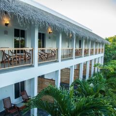 Отель Evexia Beach Collection Laamu балкон